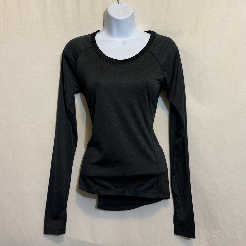 D-3 Avia Gray High‎ Low Long Sleeve Pullover Athleisure Top Size S